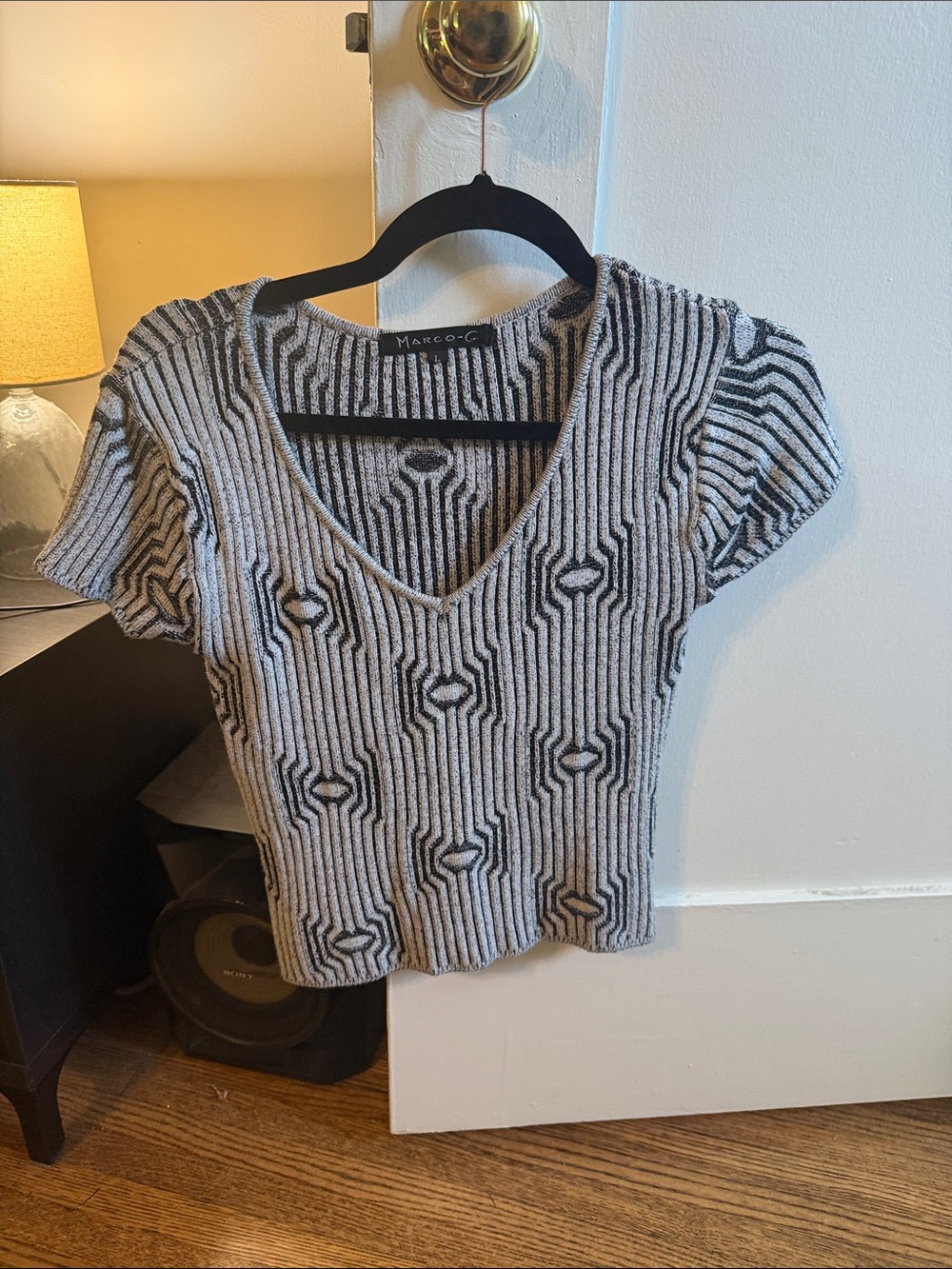 Vintage Black & White Geometric V-Neck Crop Top